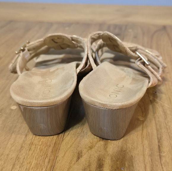 Vionic Radia size 8 slip on lightweight wedge orthotic sandal - Picture 3 of 8